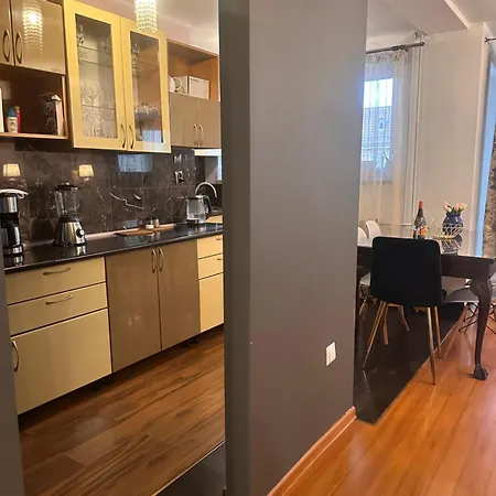 Appartement Diana - Traugutta *